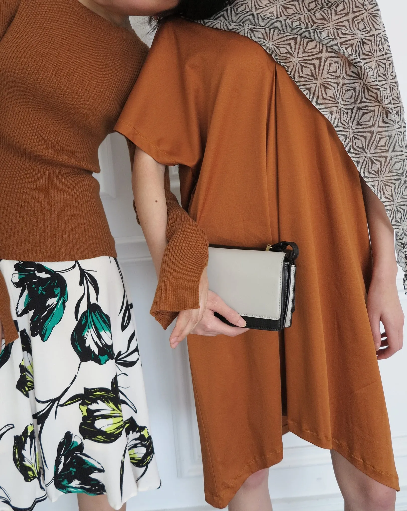 SIENNA DRESS (RIGHT)-sold out