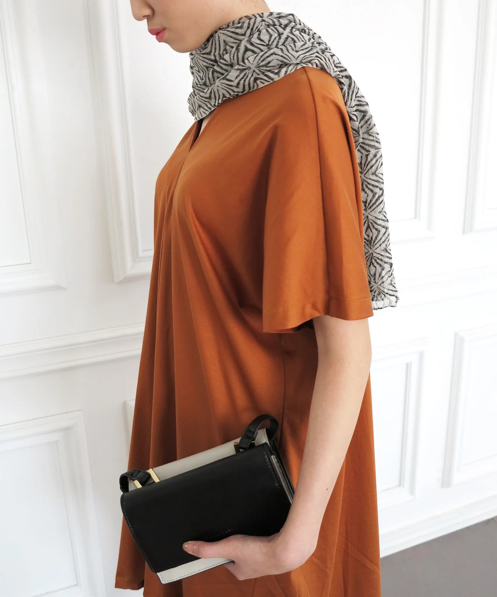 SIENNA DRESS (RIGHT)-sold out