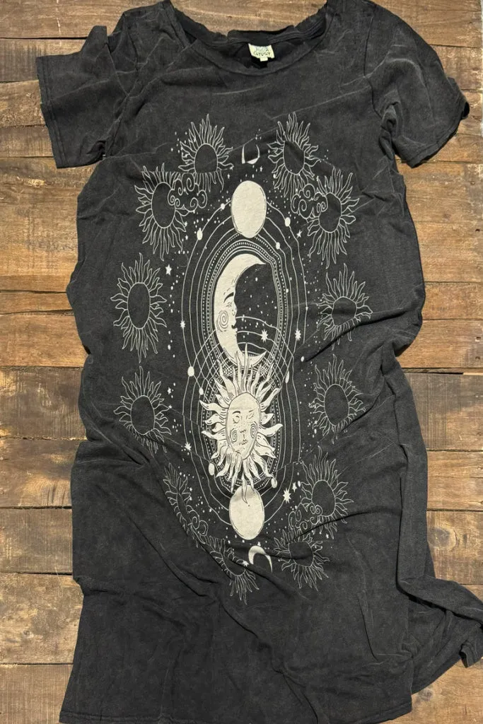 Solar Moves Dress Moon Glow