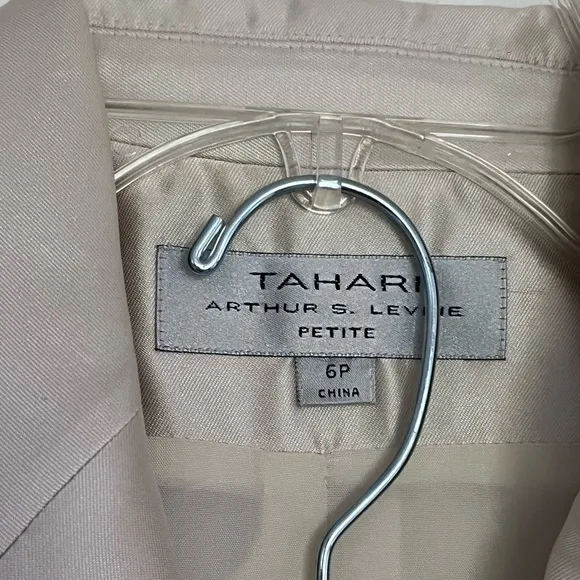 Tahari Arthur S. Levine Champagne Suit, Skirt &amp; Jacket, size 6 Petite, worn 4x