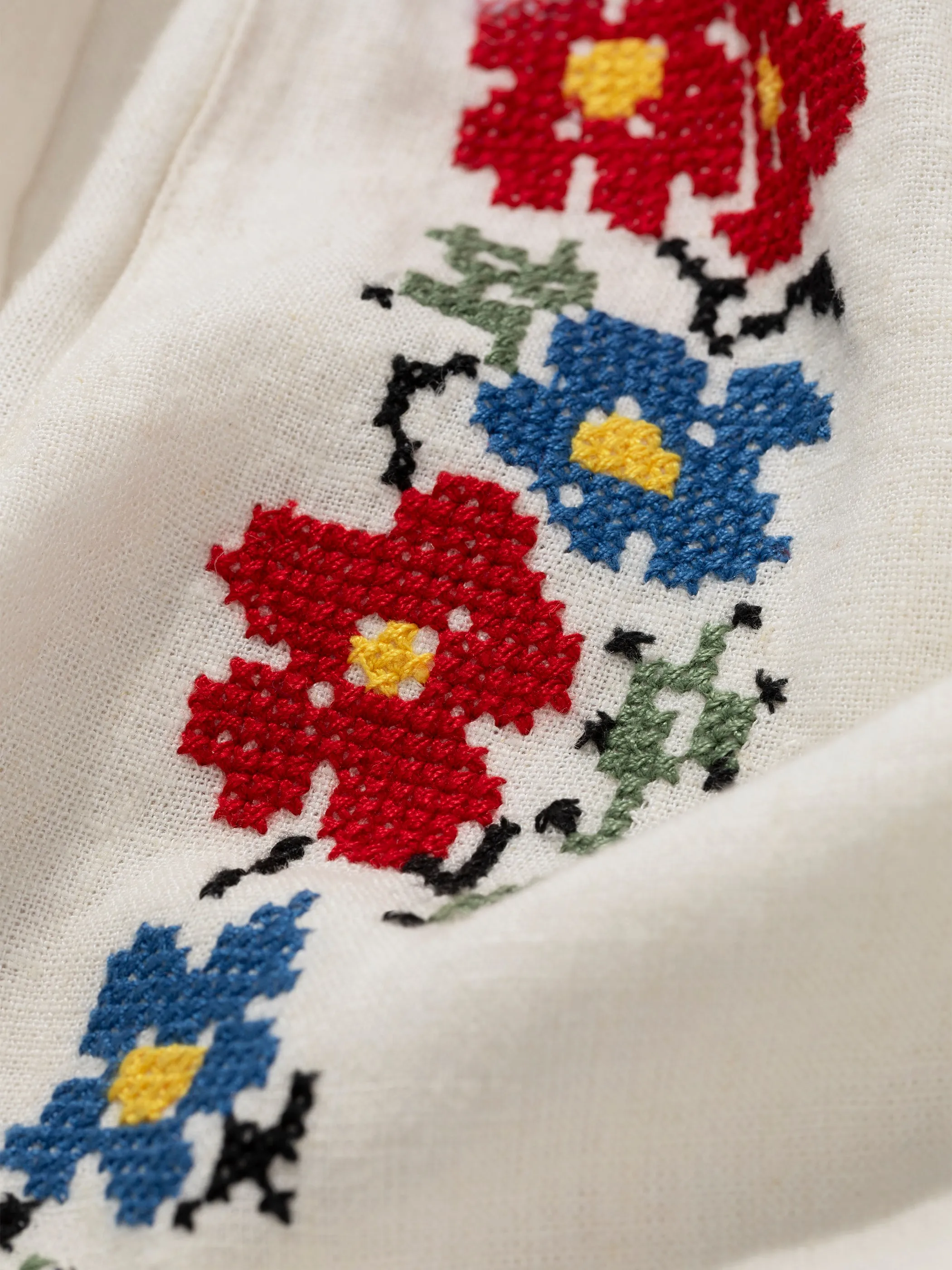 The Gigi Blouse in Embroidered Linen