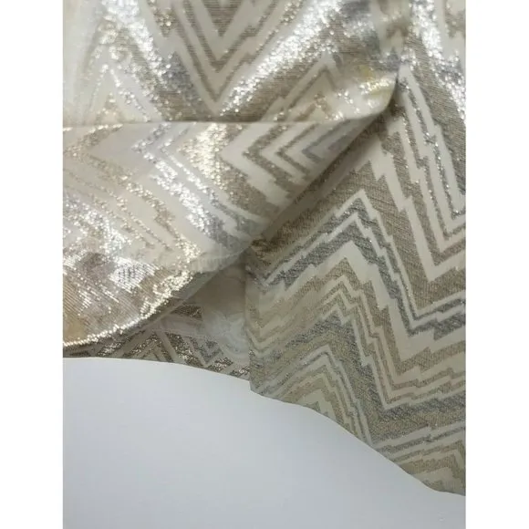 Trina Turk Sz. 6 Cream/Silver/Gold Sleeveless Knee Length Sheath Cocktail Dress