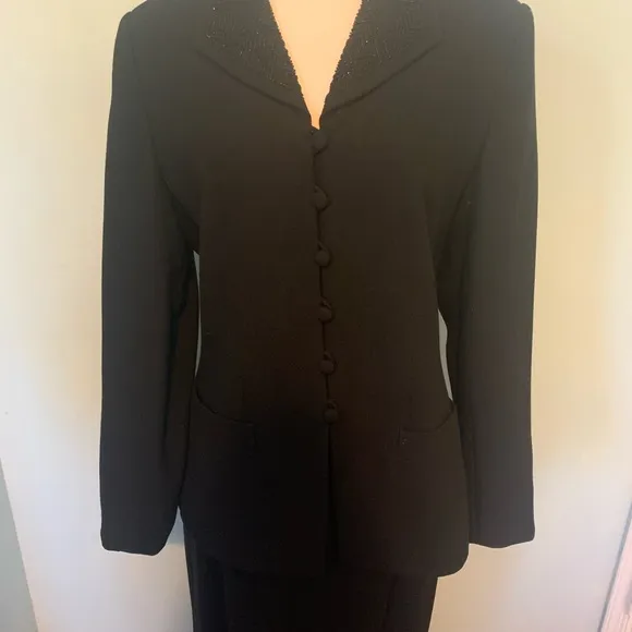 Two Piece skirt suit‎ Collections For Le Suit