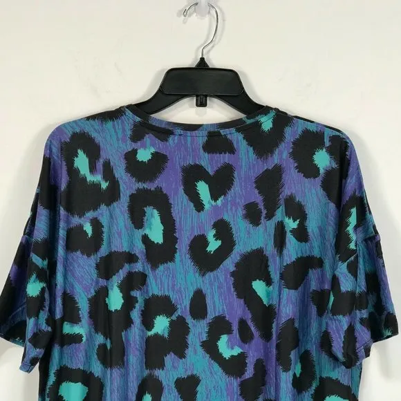 Urban Threads Oversized Animal Print Short Sleeve T-Shirt Dress Women's Size M/L