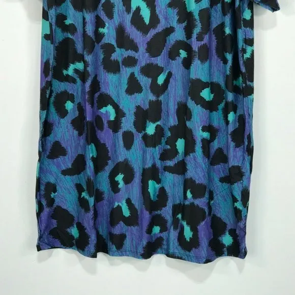 Urban Threads Oversized Animal Print Short Sleeve T-Shirt Dress Women's Size M/L