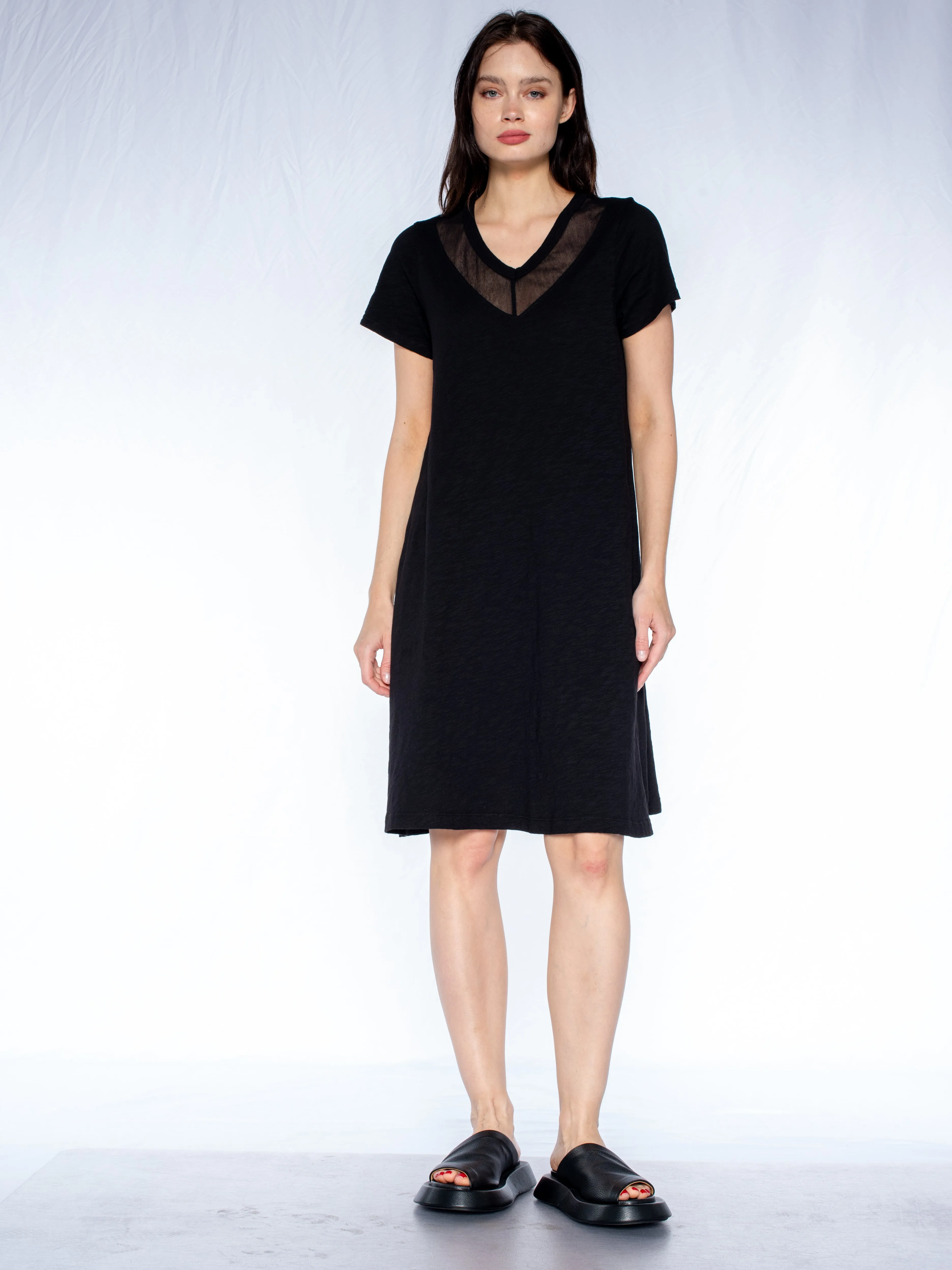 V-Neck Tulle Mix S/S Trapeze Dress