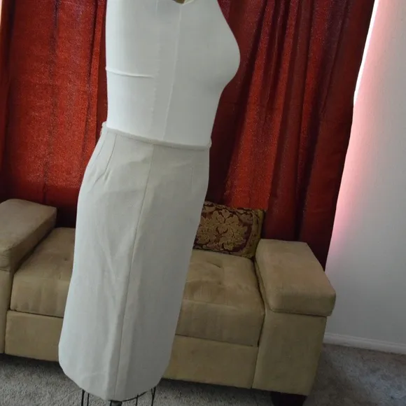 Vintage Collection for le Suit  Ivory Tweed 14P
