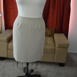 Vintage Collection for le Suit  Ivory Tweed 14P