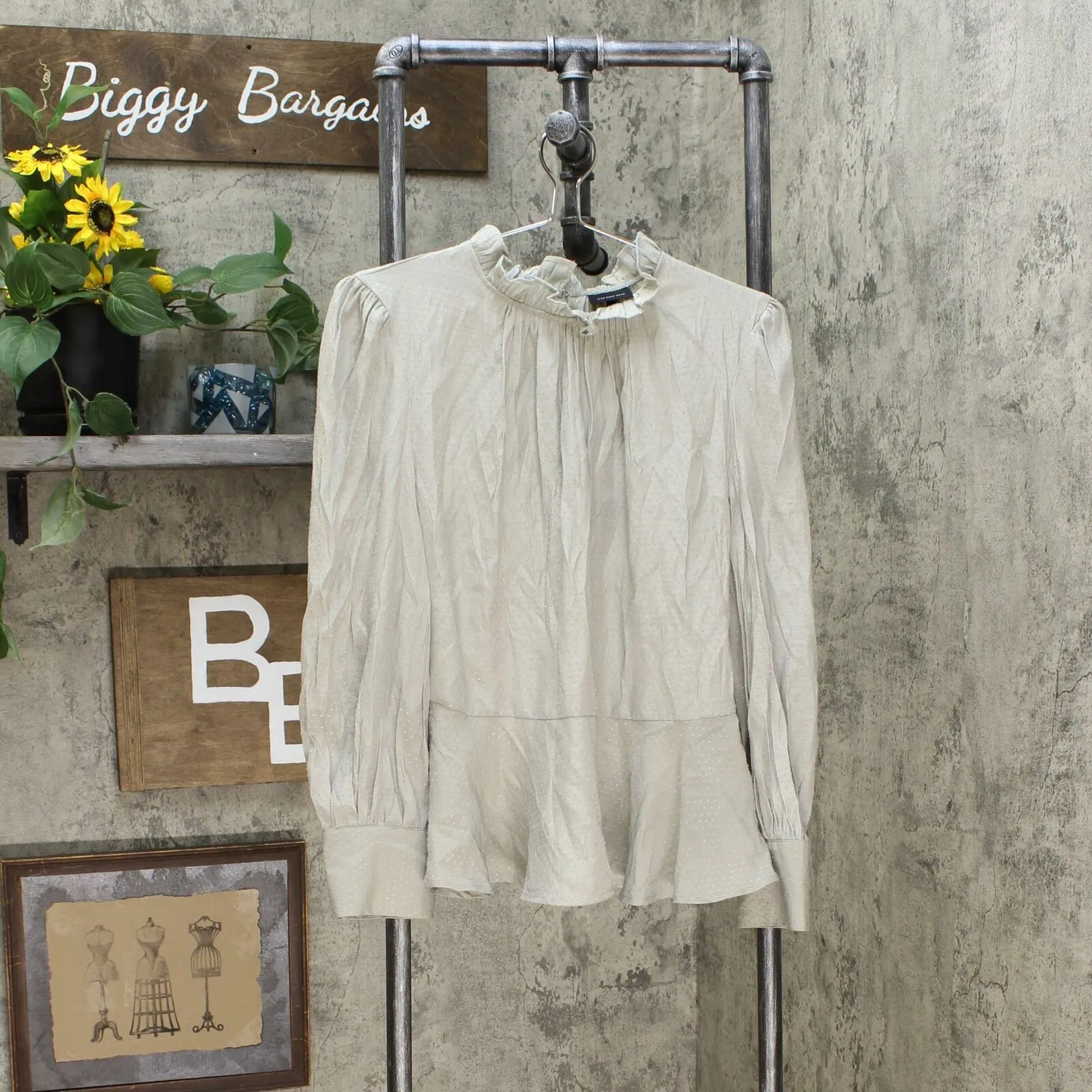 Who What Wear Women's Long Sleeve Shirred Ruffle Blouse