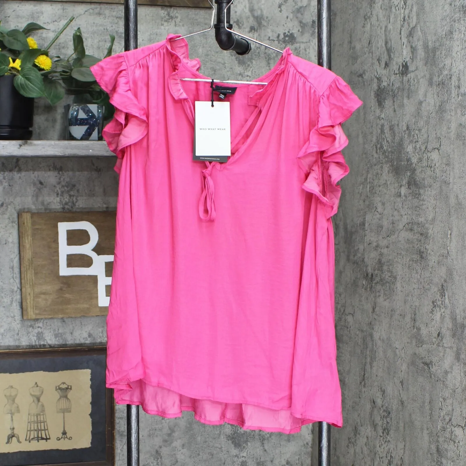 Who What Wear Women's Sleeveless Ruffle Blouse 78325843