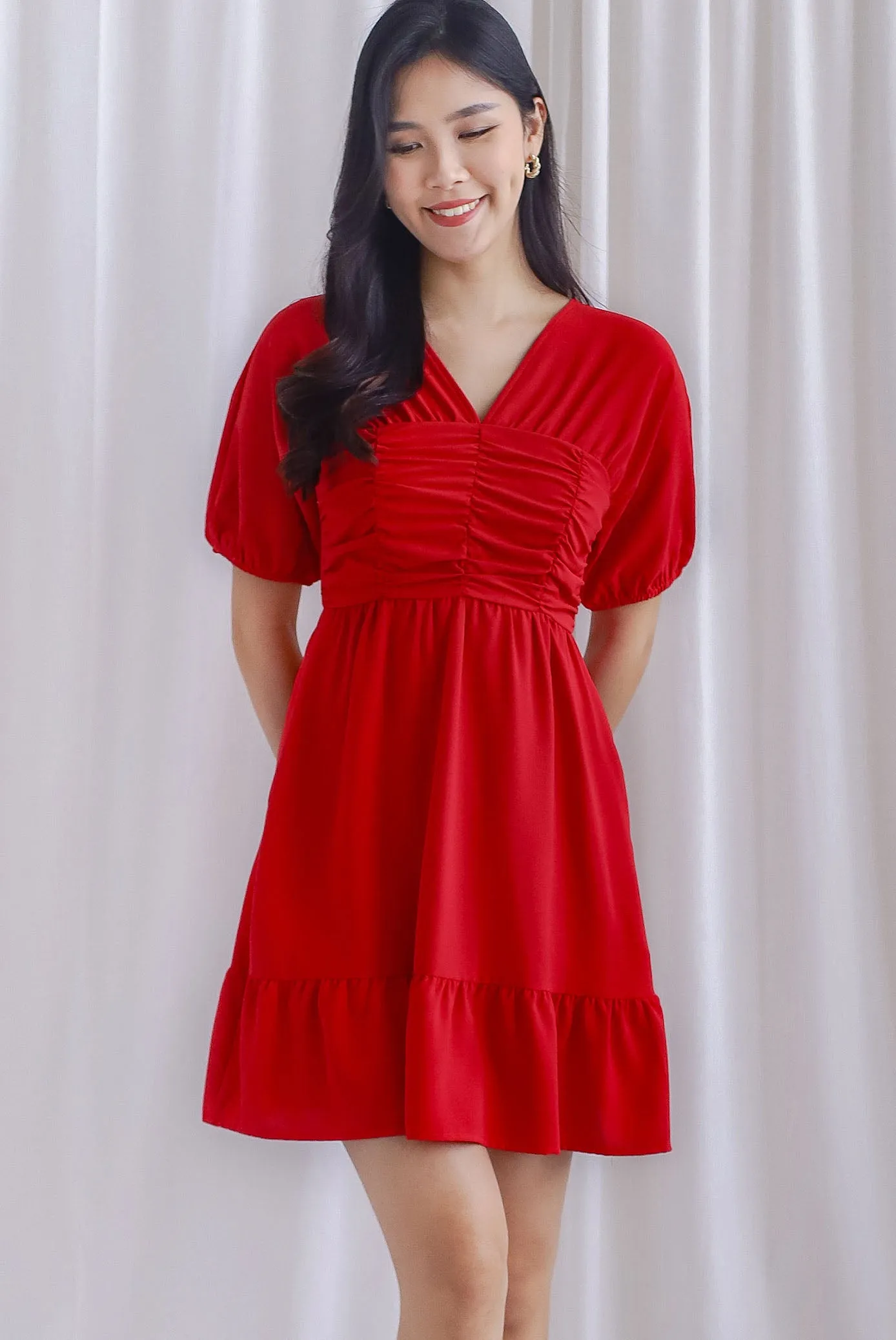 Willa Puffy Sleeve Ruched Romper Dress In Red