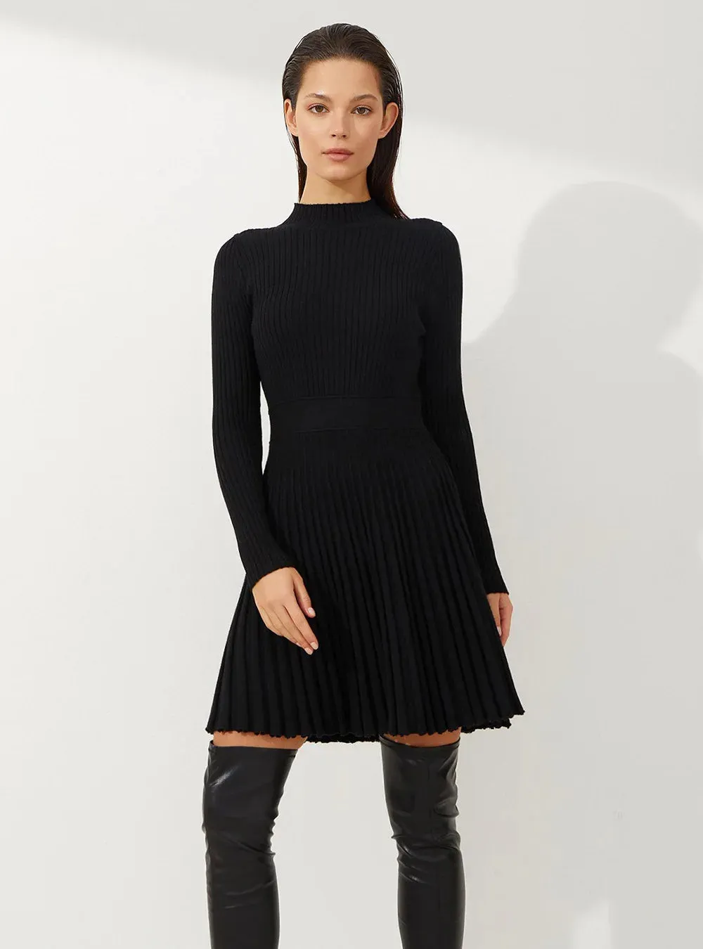 Women's Knitted Casual High Waisted O-neck Pleated Dress