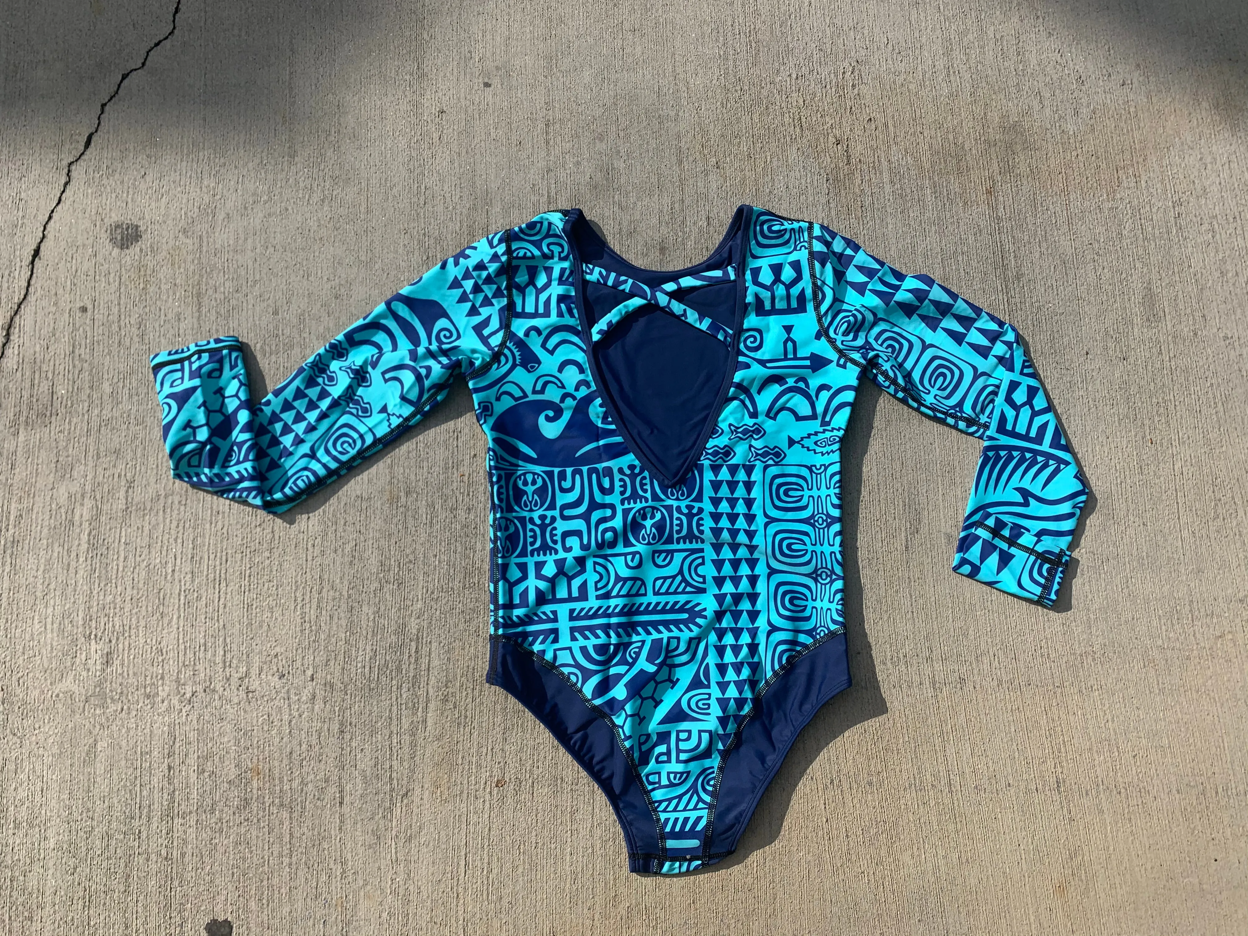 Womens Long-Sleeve Coolie-Kini ~ Matamua Print - Cabo Blue / Navy