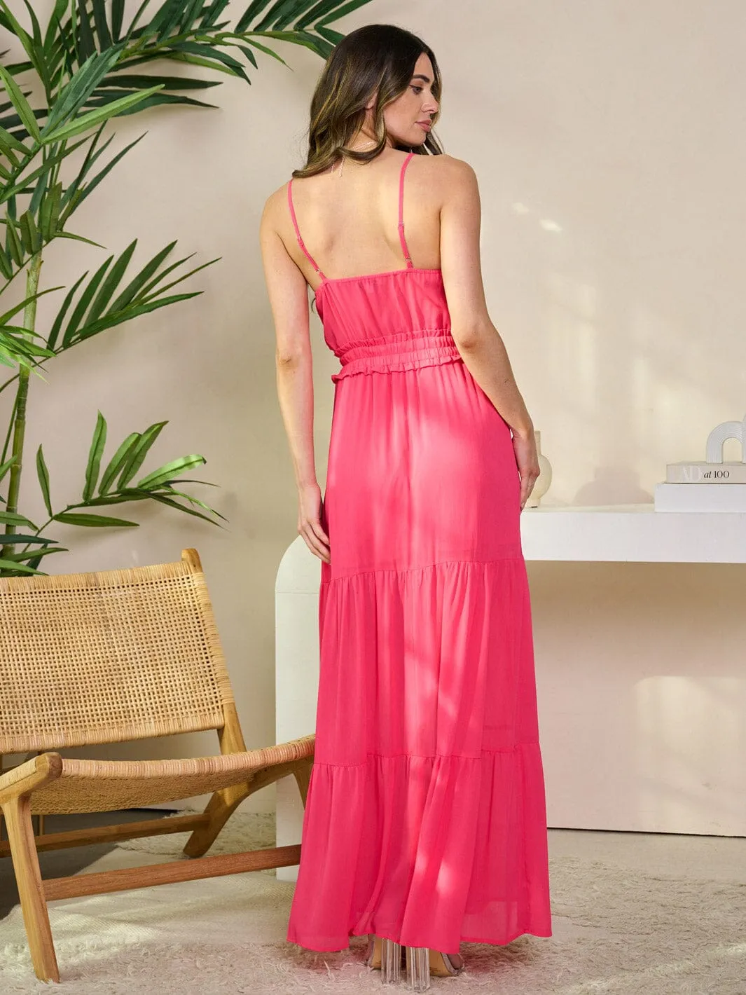 WOMEN'S SLEEVELESS V-NECK SMOCK WAIST TIERED MAXI DRESS