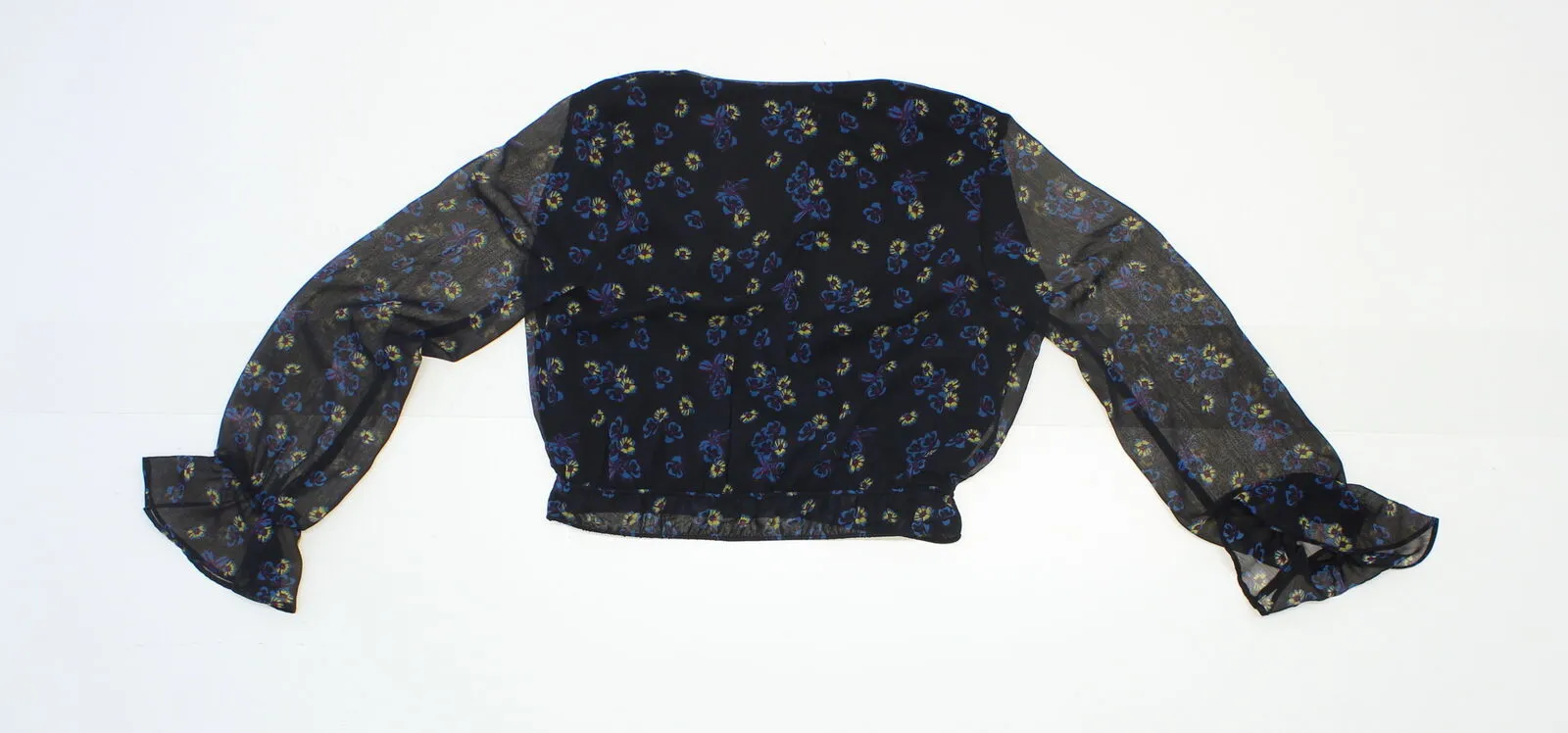 Xhilaration Women's Long Sleeve Smocked Bottom Blouse Black Medium