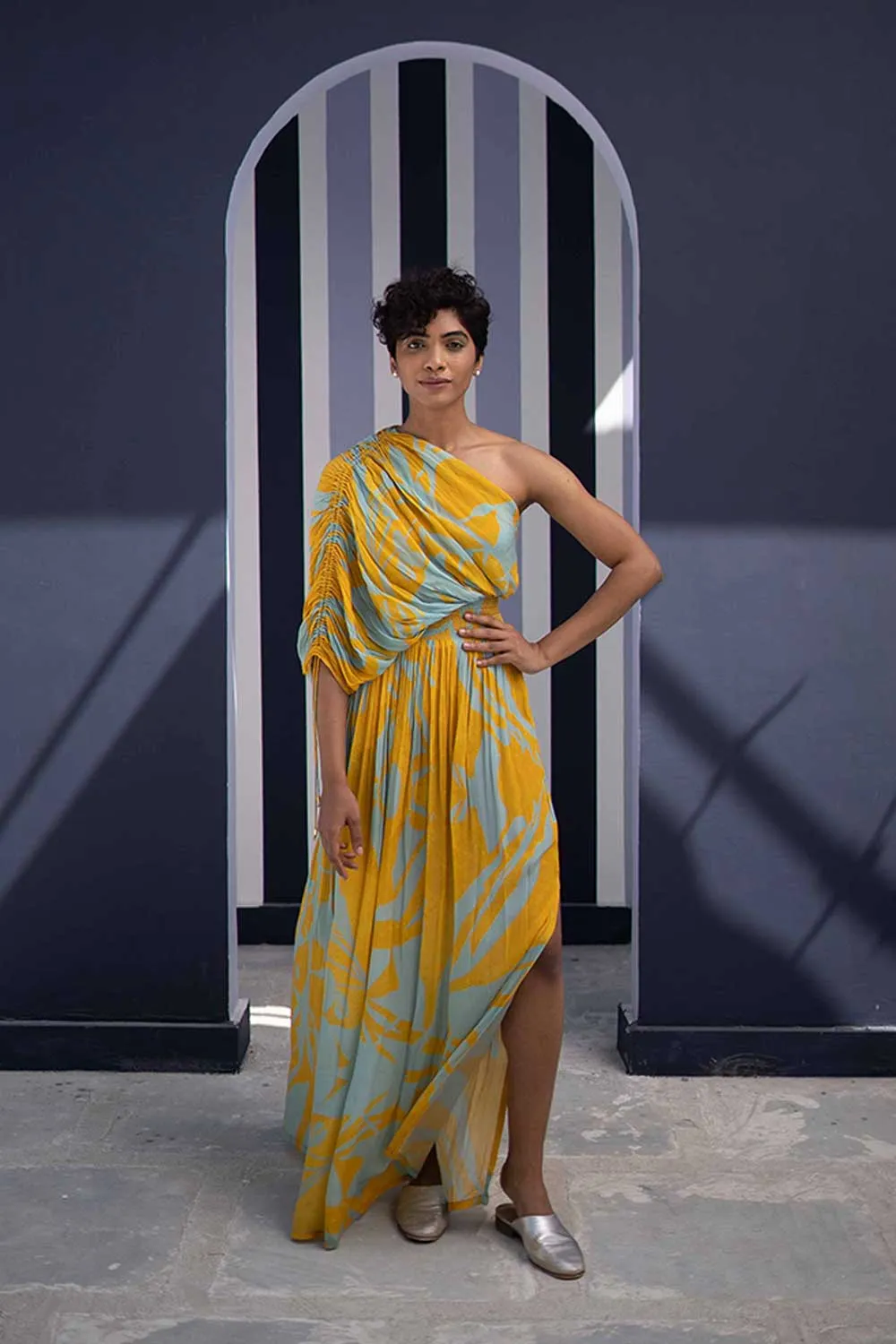 YAM   I  L'illa TSUBA BLUE DRESS 1  (DRESS) CREPE YELLOW & BLUE YAMBILLIE46