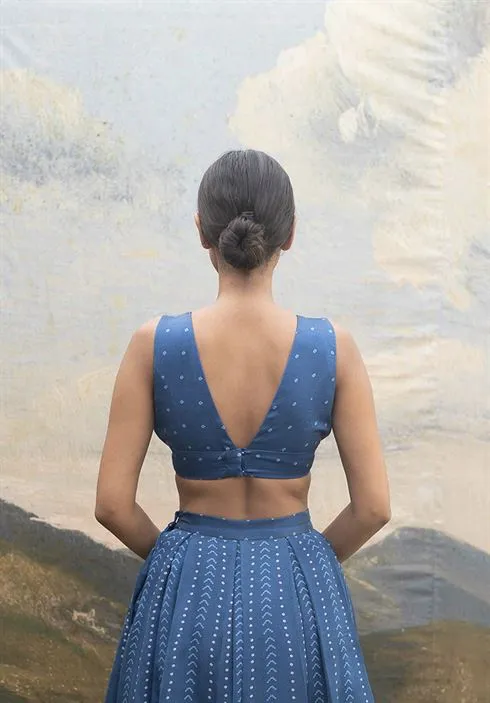Yam   I   Tavarnelle Luna Blouse BLOUSE  SATIN BLUE An Indian Summer YAMBL17