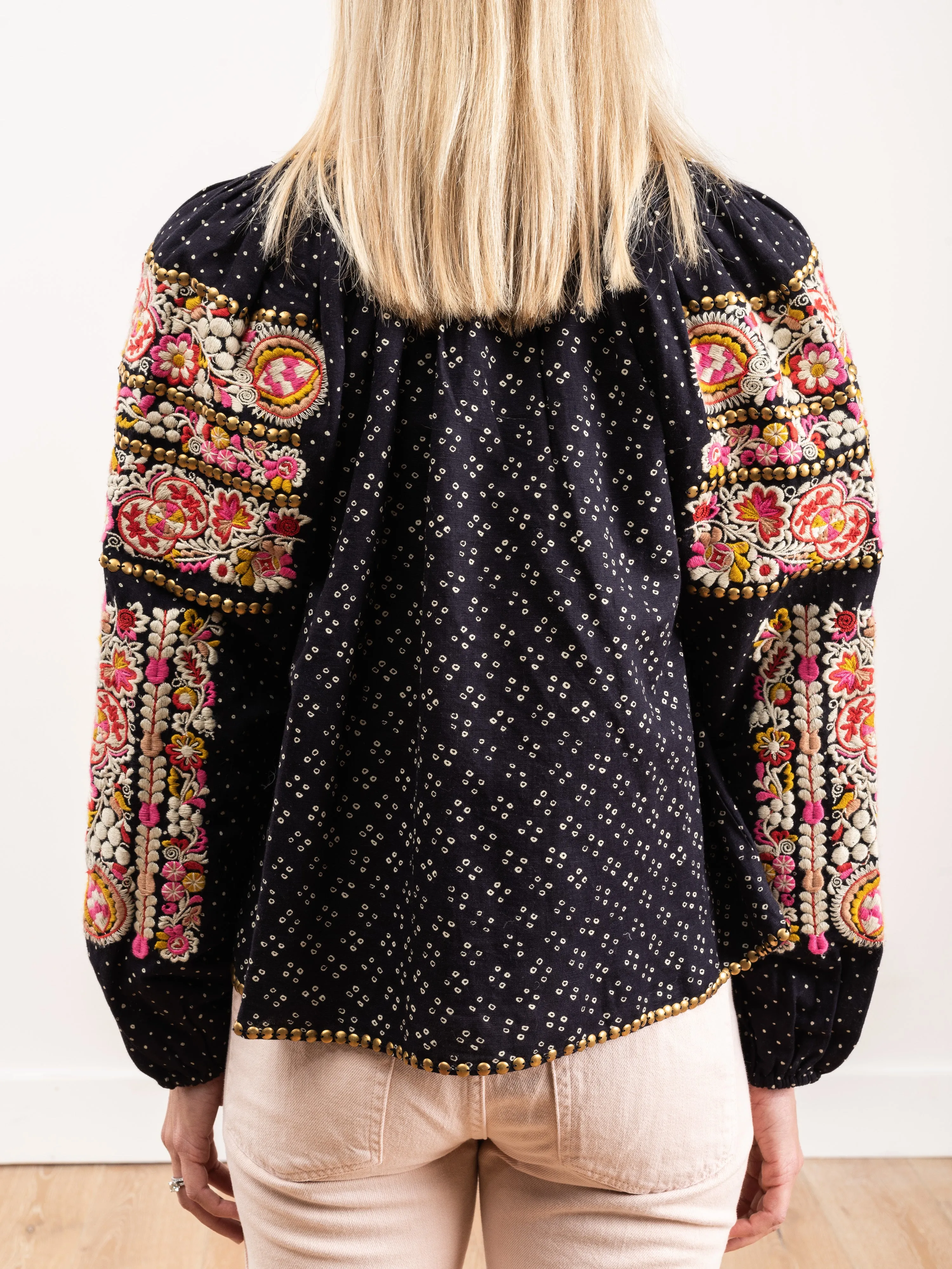 yara blouse