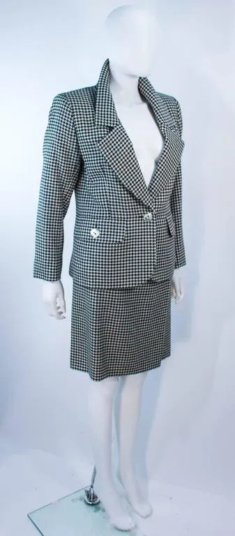 YVES SAINT LAURENT Black and White Houndstooth Skirt Suit Size 8